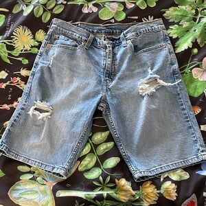 Levi Women’s denim shorts